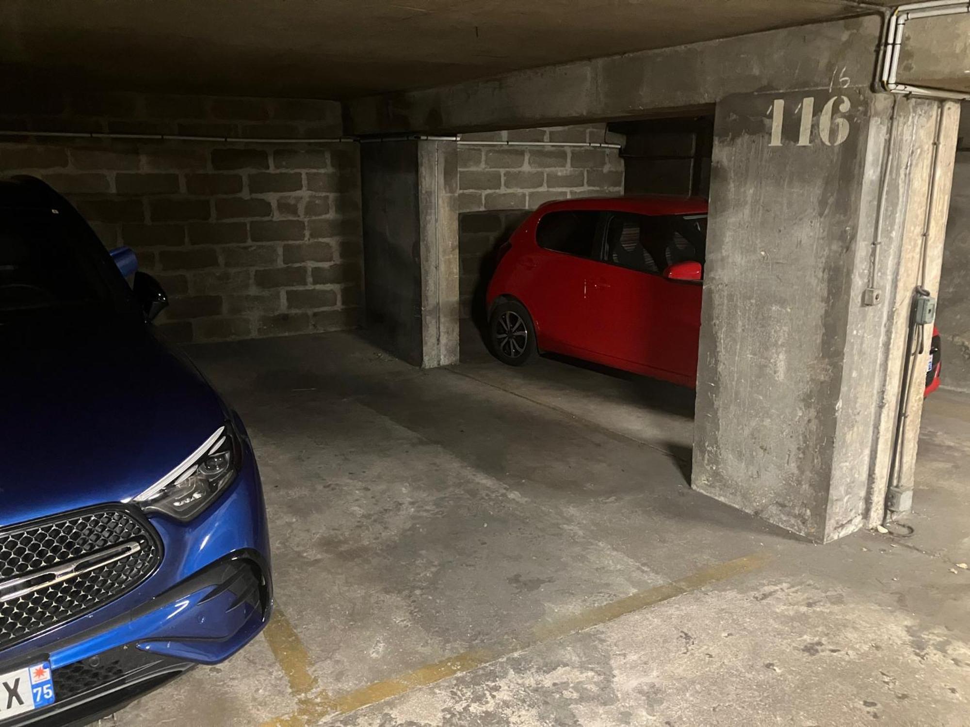 Loft 4-5 Personnes A Montmartre - Parking Prive Sur Reservation Париж Екстериор снимка